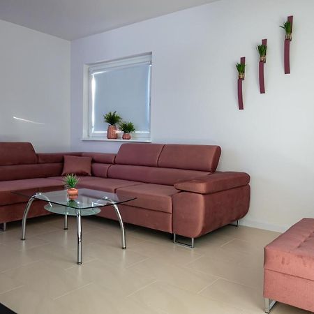 Ferienwohnung Apartament Przy Parku Z Duzym Tarasem ,Prywatny Parking Swinemünde Exterior foto